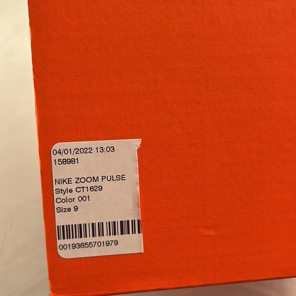 Nike Zoom Pulse slip-on shoe black with aqua trim 9 - Picture 7 of 8